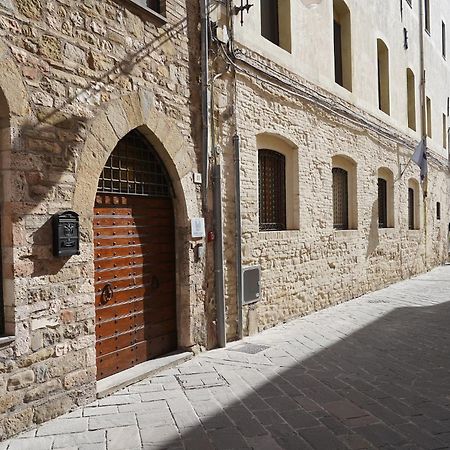 Il Monastero Di Bevagna Bed & Breakfast Bagian luar foto
