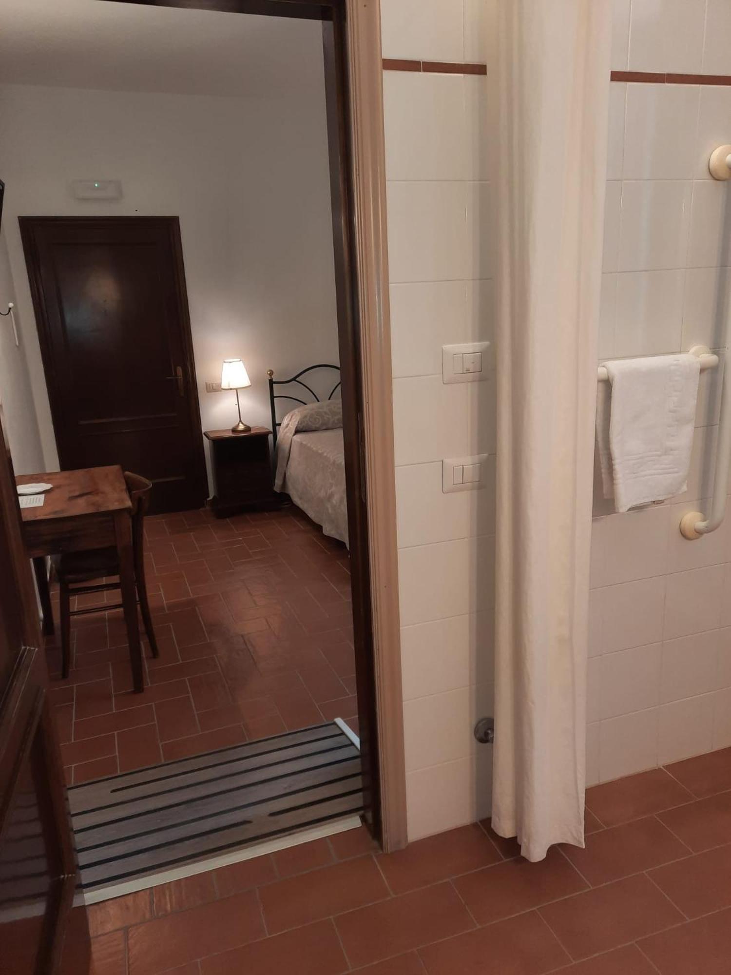 Il Monastero Di Bevagna Bed & Breakfast Bagian luar foto