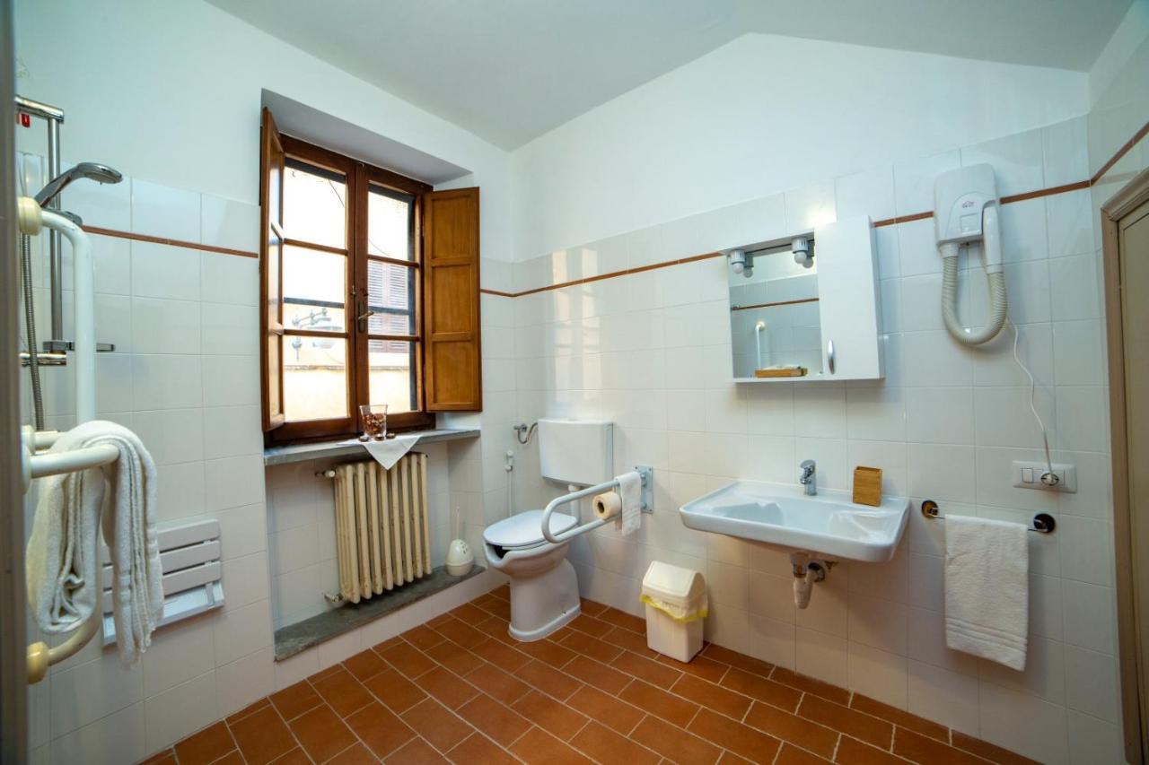 Il Monastero Di Bevagna Bed & Breakfast Bagian luar foto